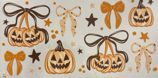Pumpkins and bows